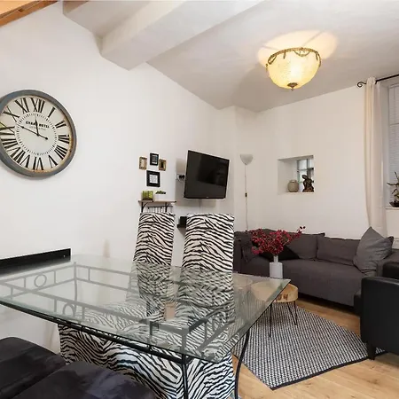 Haus Alte Rebe & Weisse Traube Апартаменты *