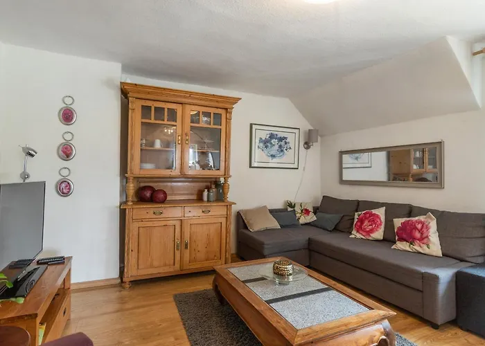 Haus Alte Rebe & Weisse Traube Apartamento *